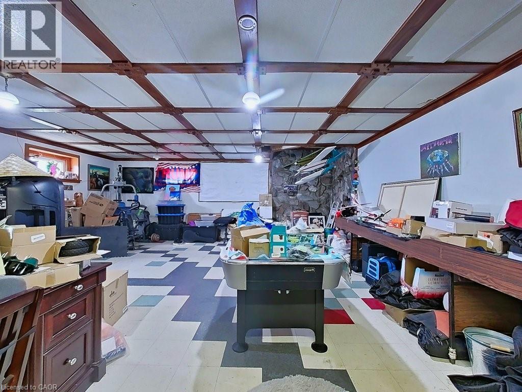 1030 METLER ROAD - 36