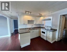 10424 102 Avenue, Fort St  John, BC V1J2E6 Photo 8