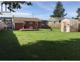 10424 102 Avenue, Fort St  John, BC V1J2E6 Photo 10