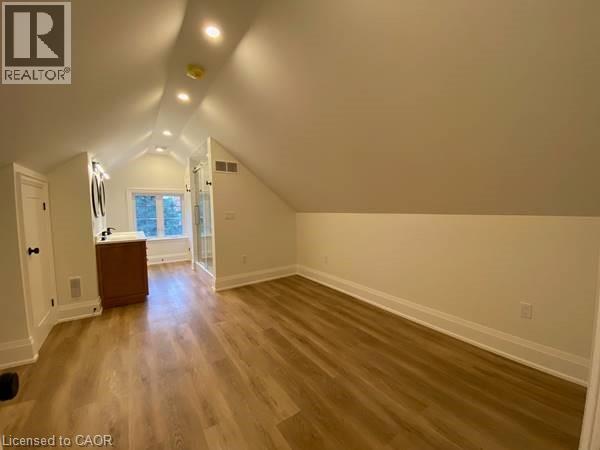 322 HURON Street Unit# Upper, Stratford, Ontario, N5A5T4 — Photo 13