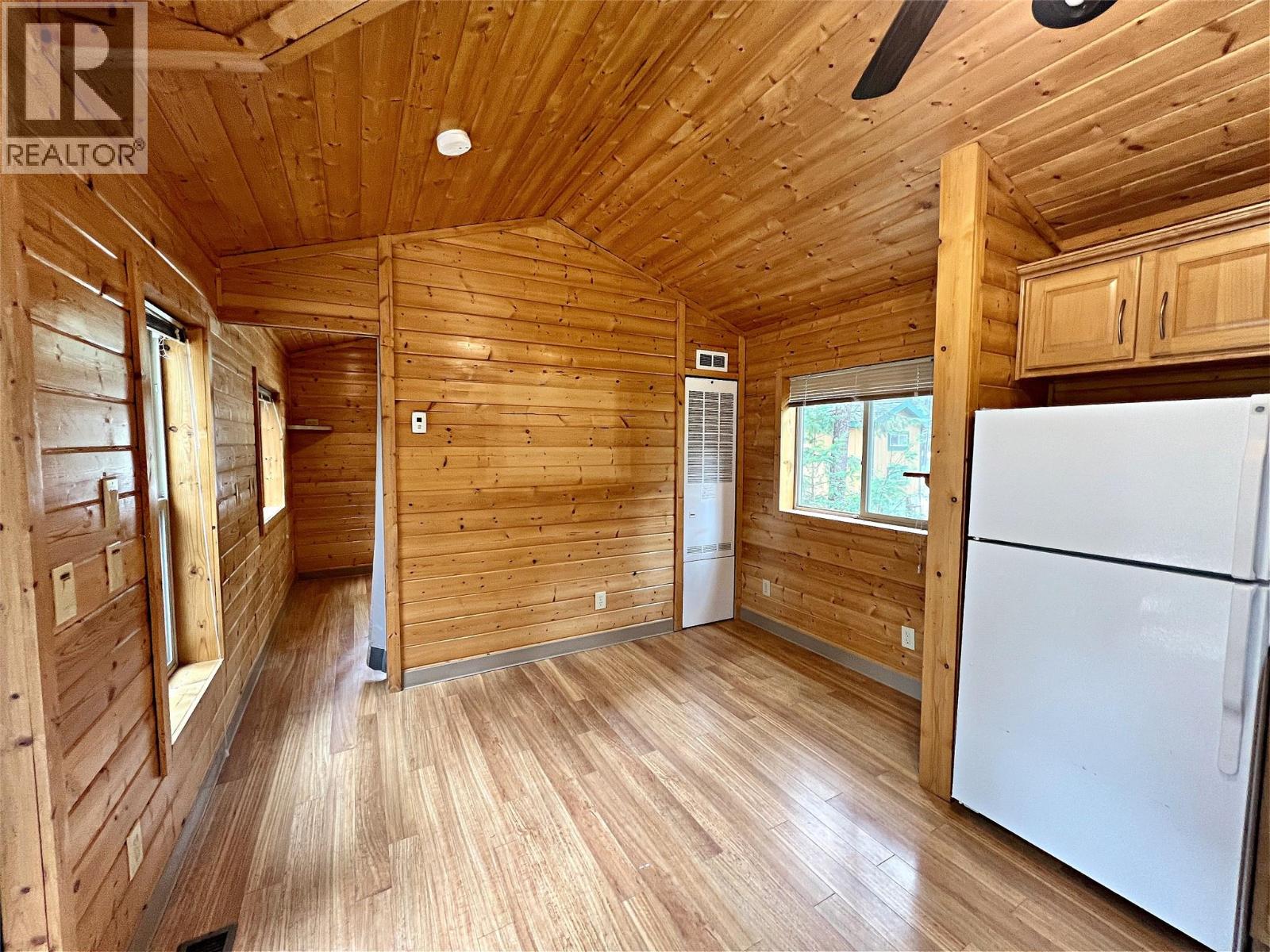 9 4835 Paradise Valley Drive, Peachland