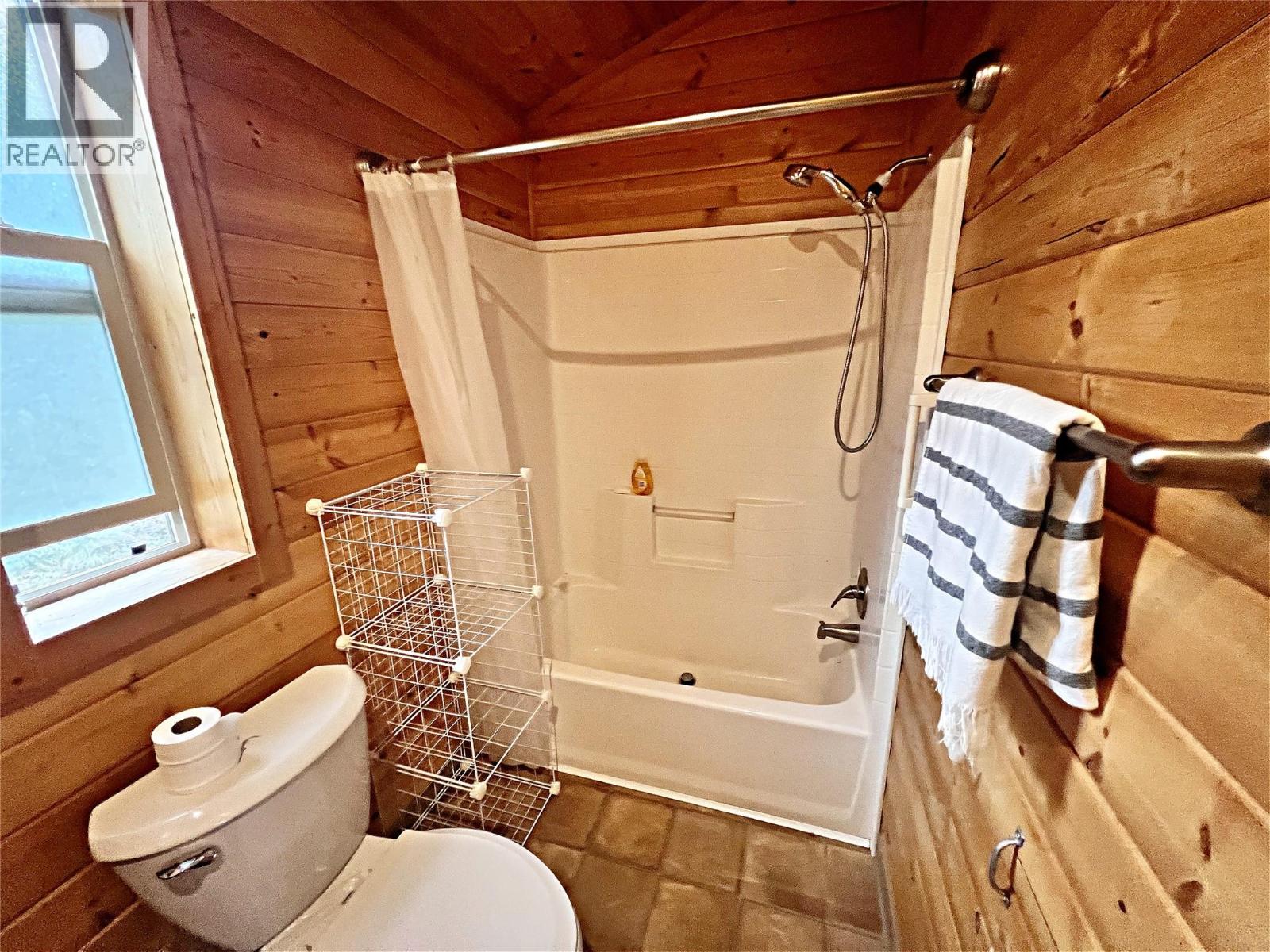 9 4835 Paradise Valley Drive, Peachland