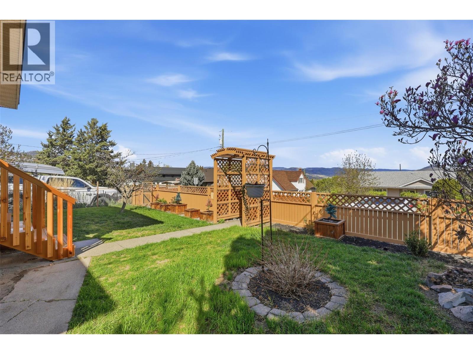 769 DOUGLAS STREET - 6