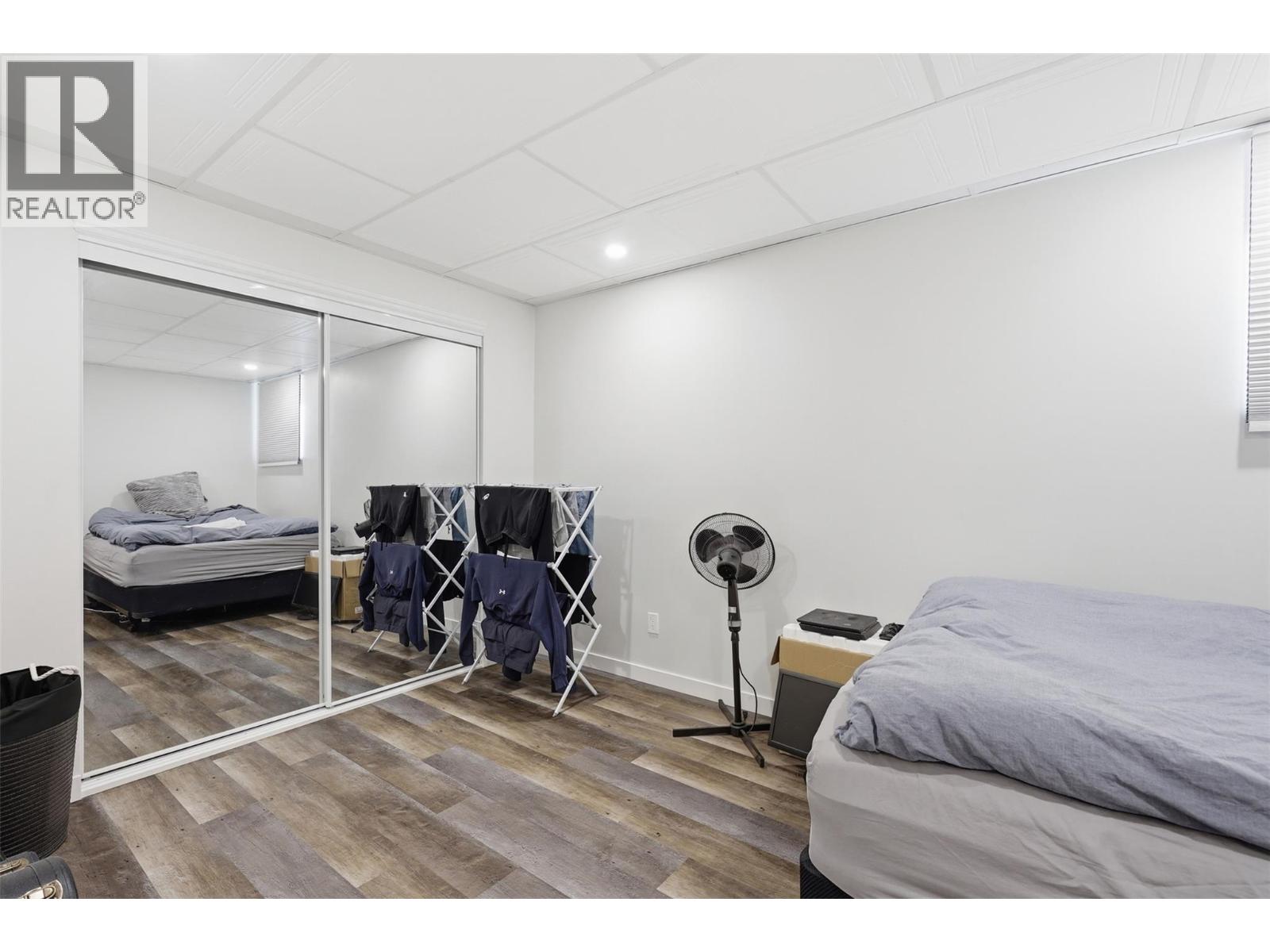 769 DOUGLAS STREET - 42