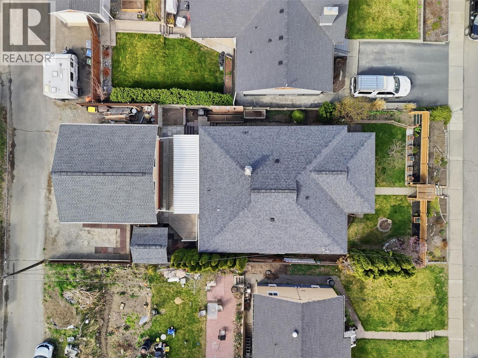 769 DOUGLAS STREET - 55