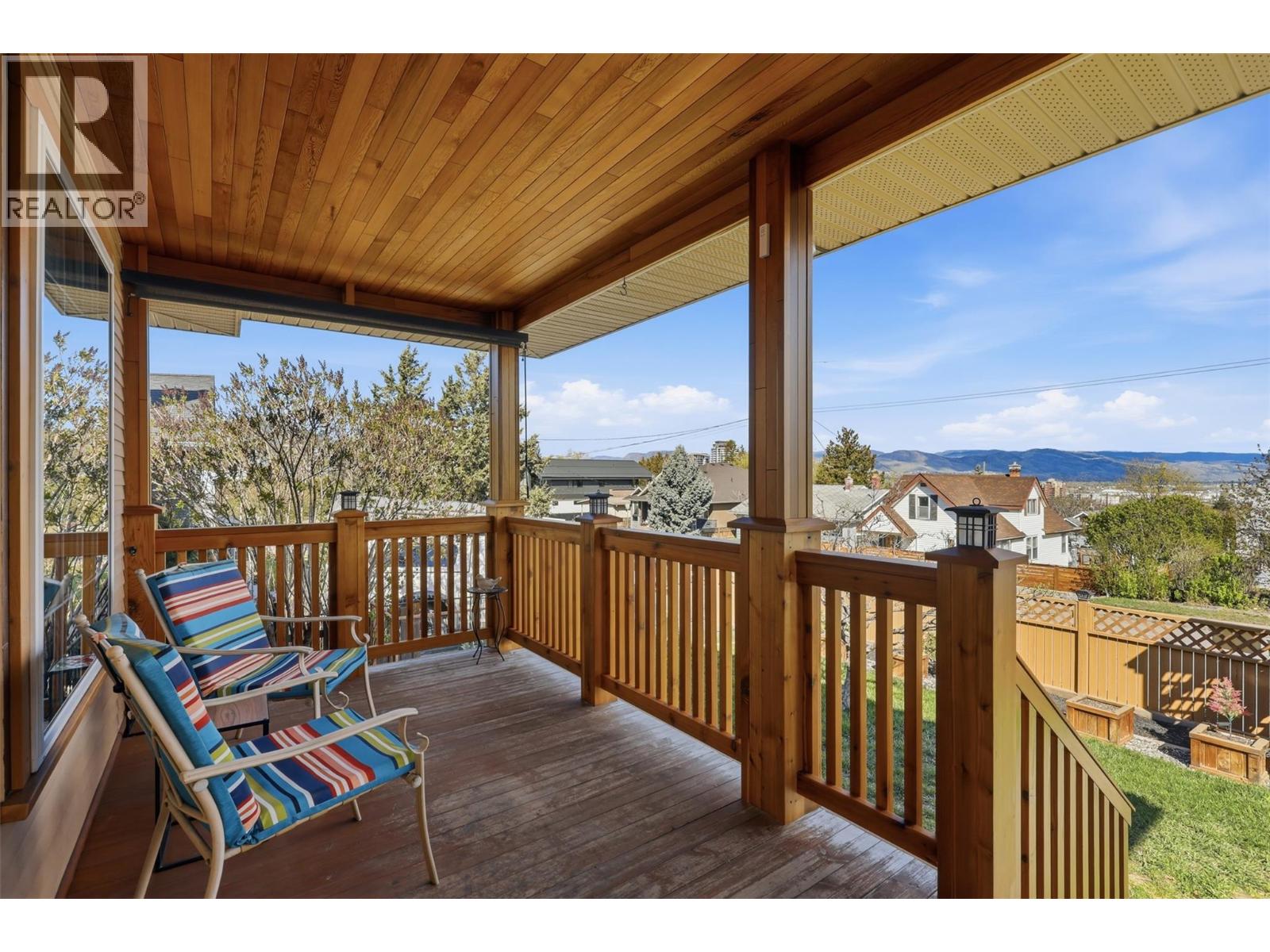 769 DOUGLAS STREET - 7