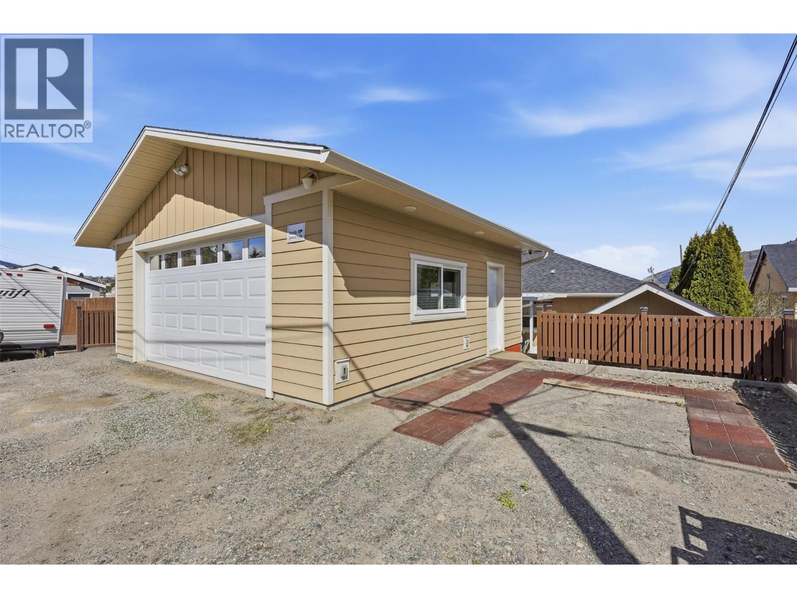 769 DOUGLAS STREET - 31