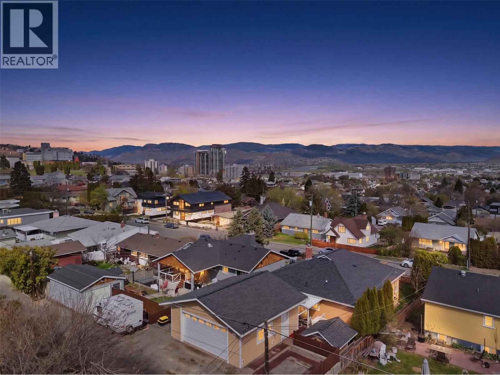 769 DOUGLAS STREET - Image 3