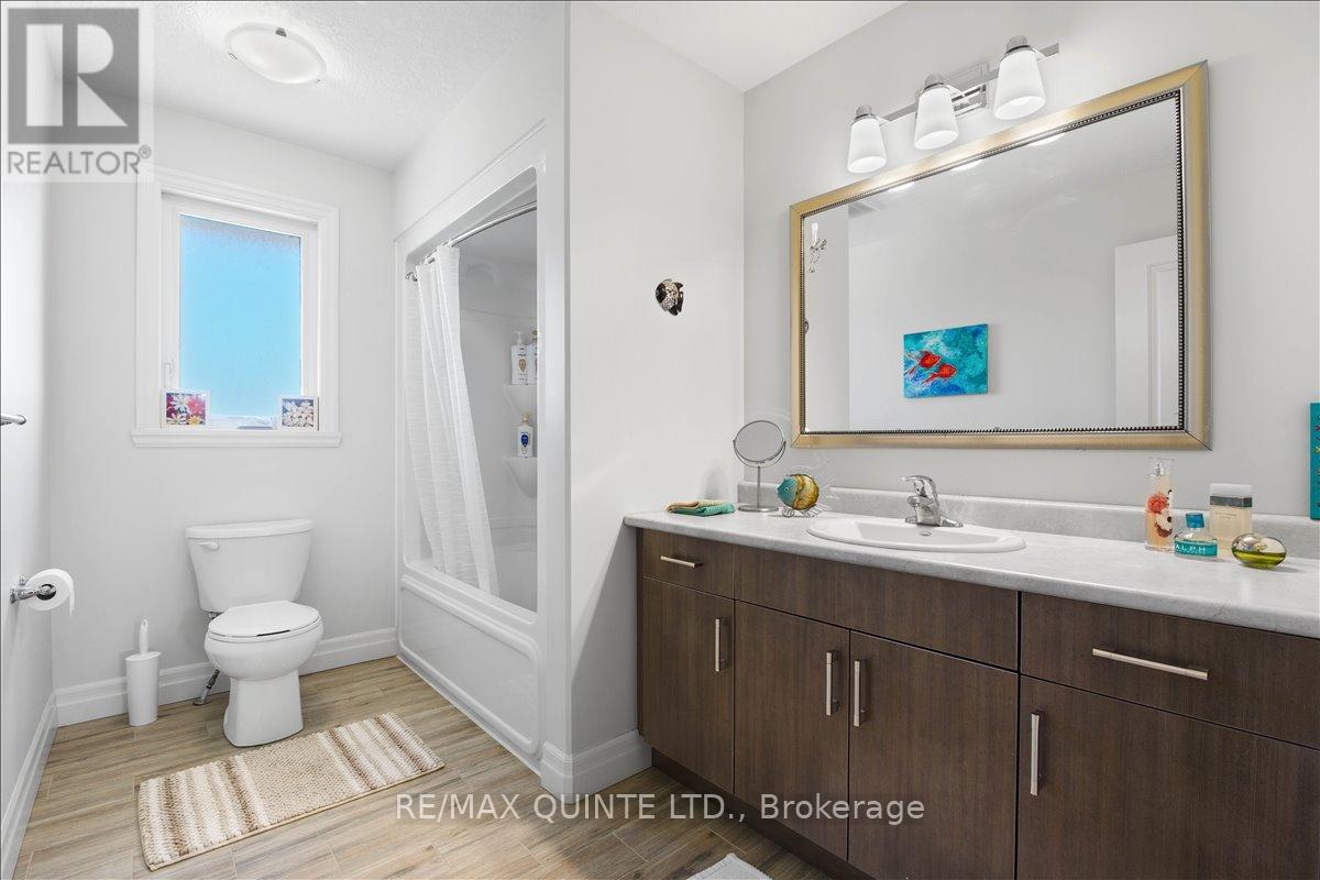 6 GRANBY COURT - 30