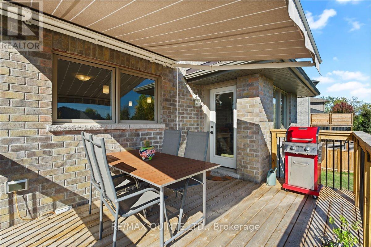 6 GRANBY COURT - 38