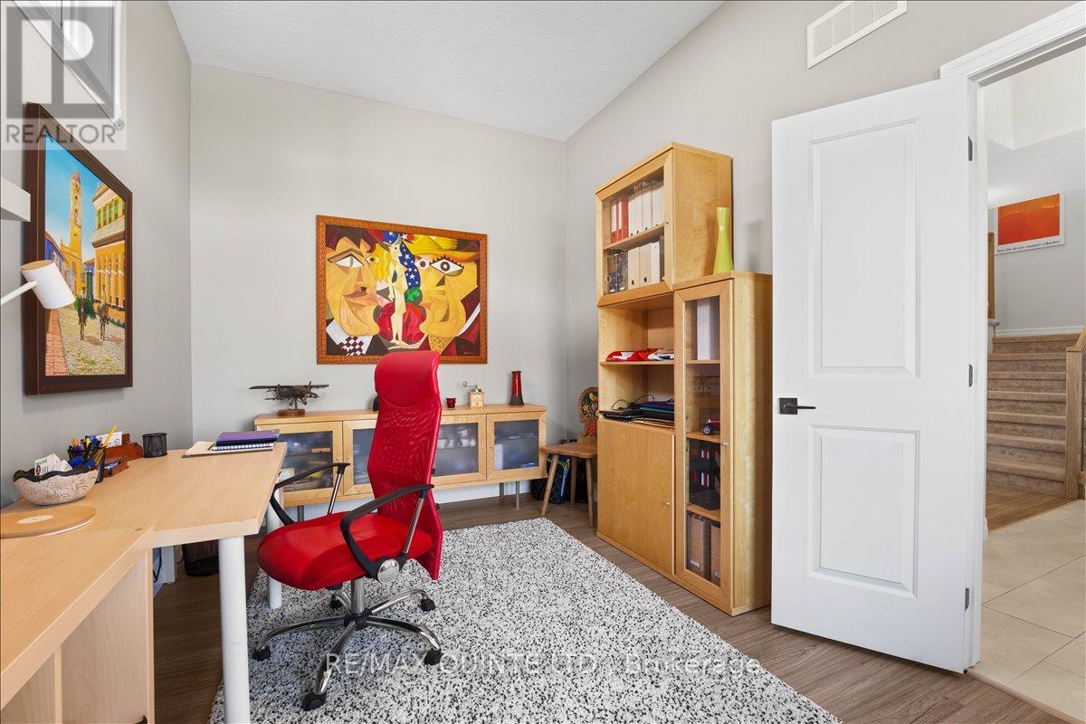 6 GRANBY COURT - 6