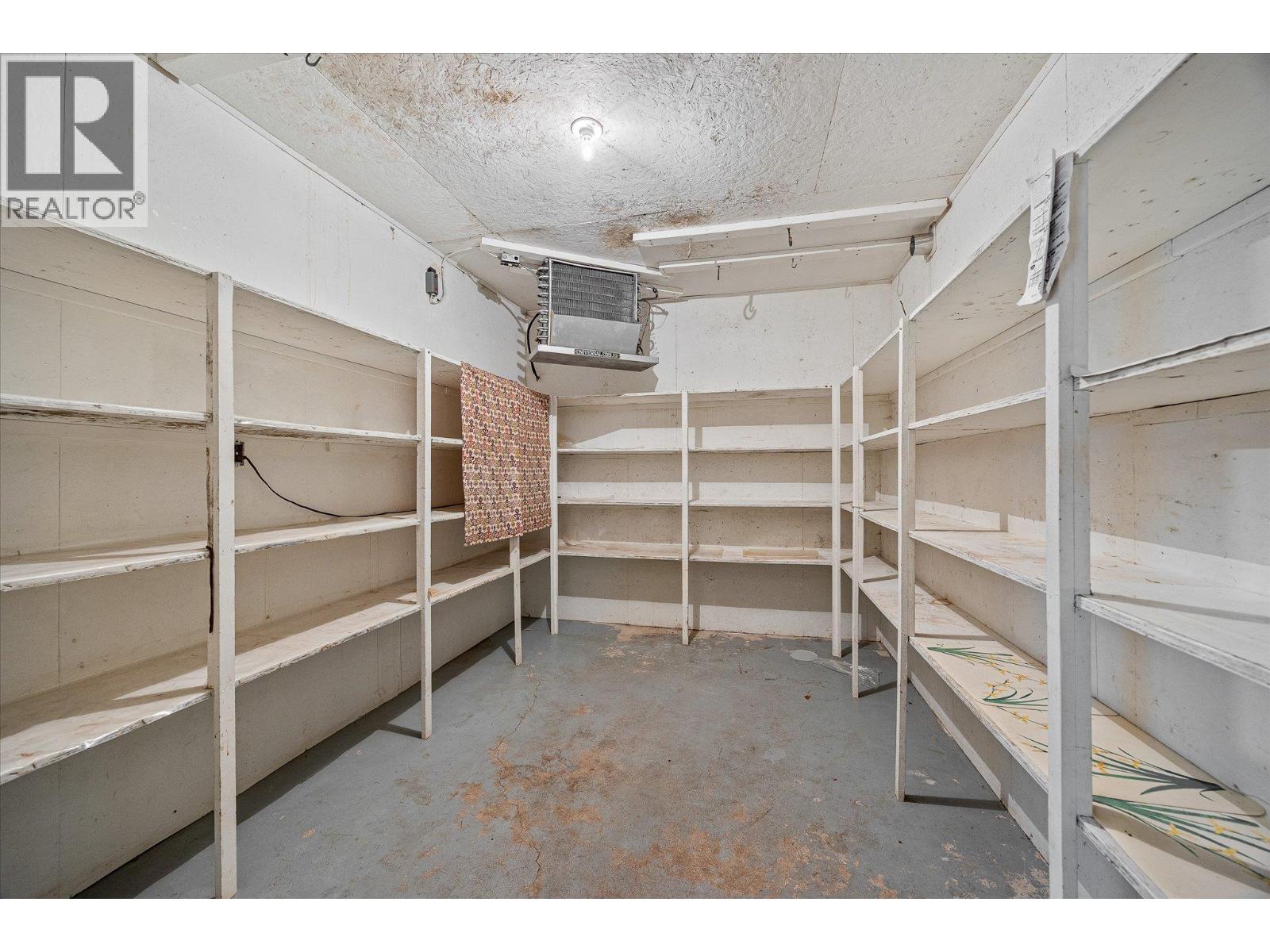  4693 Raymer Road, Kelowna