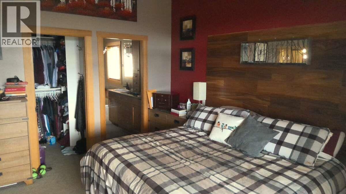  7080 Sun Valley Road, Kelowna