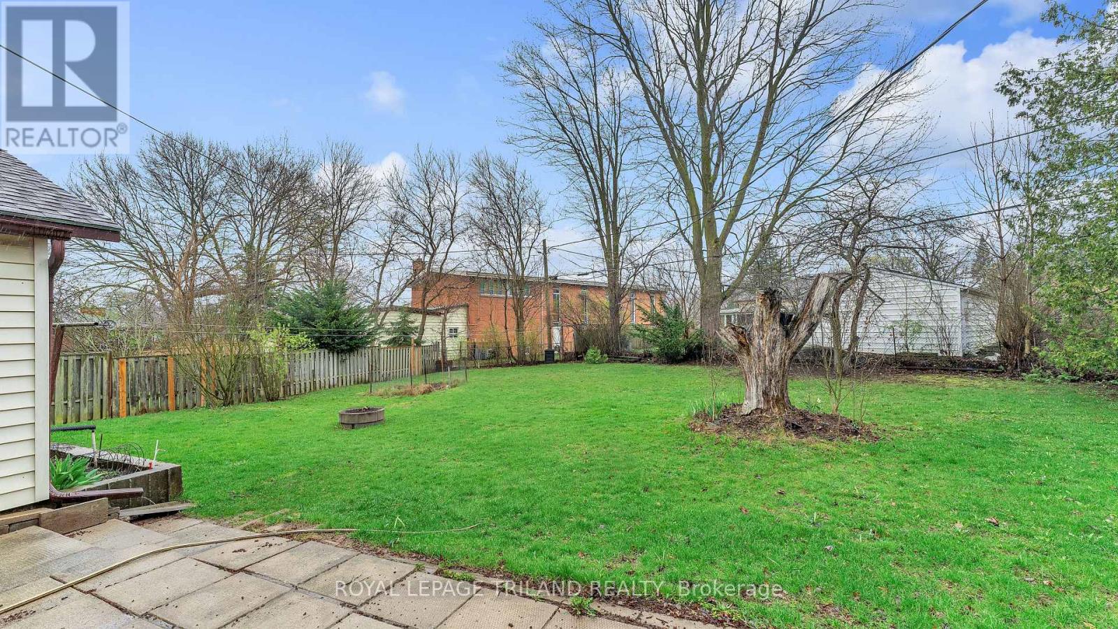 187 FAIRWAY AVENUE Property Photo