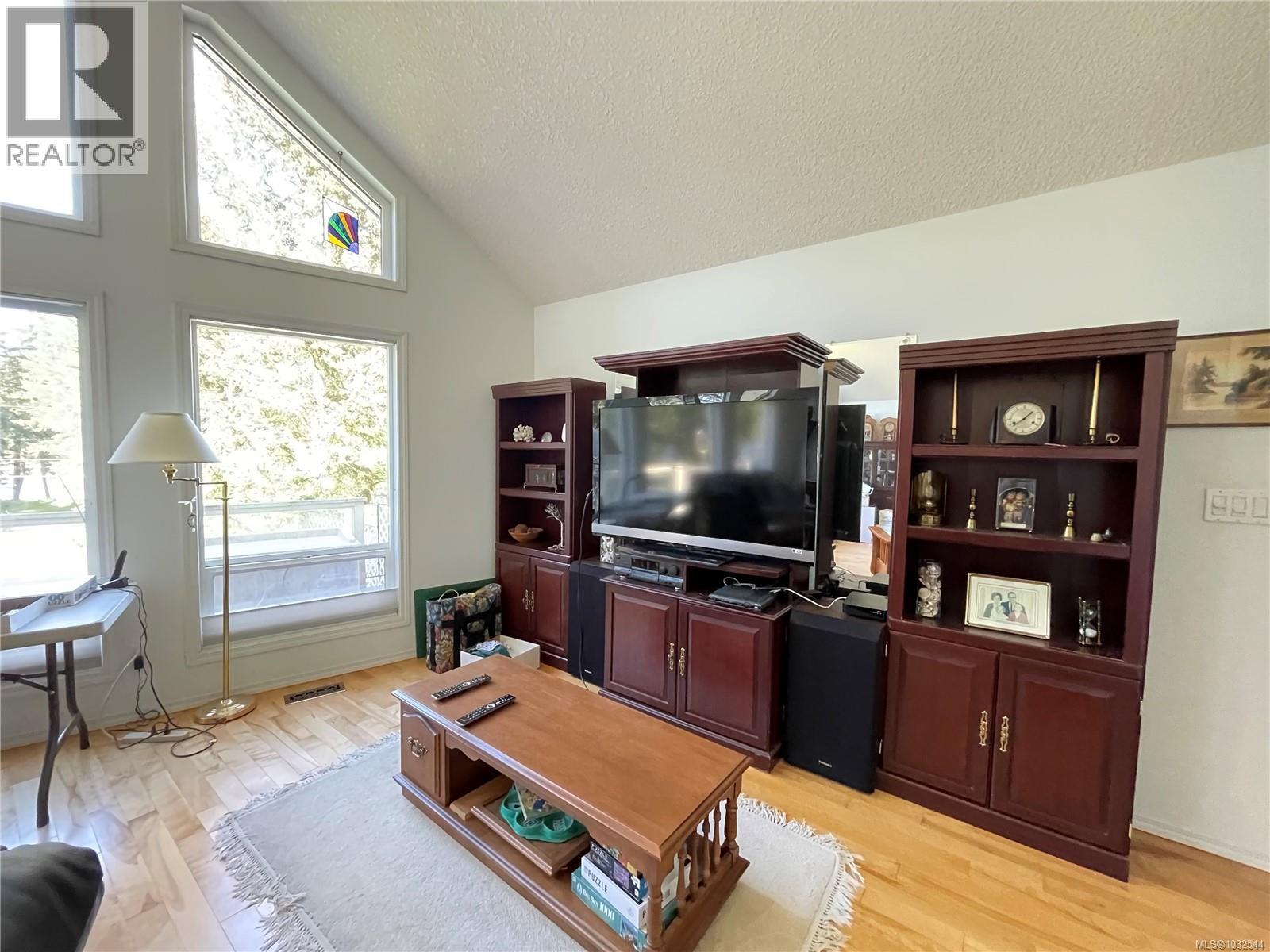 873 Driftwood Dr - 11