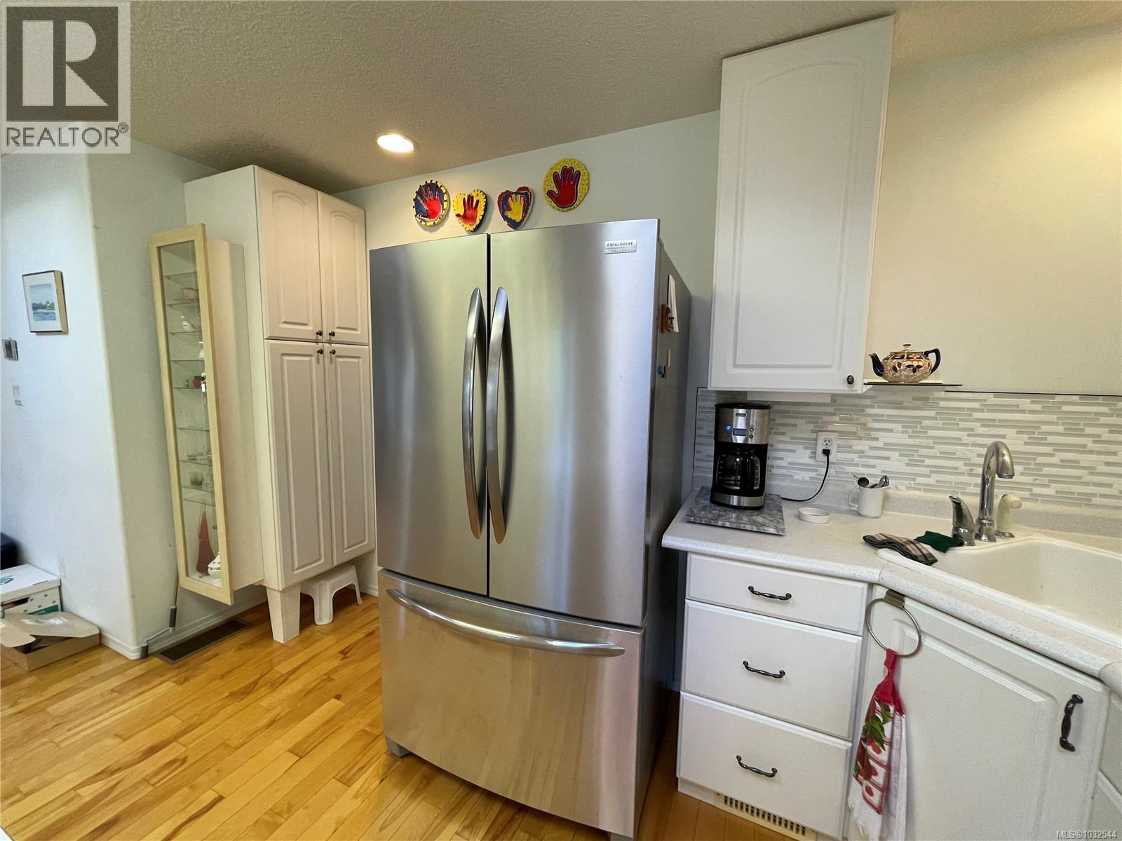 873 Driftwood Dr - 22