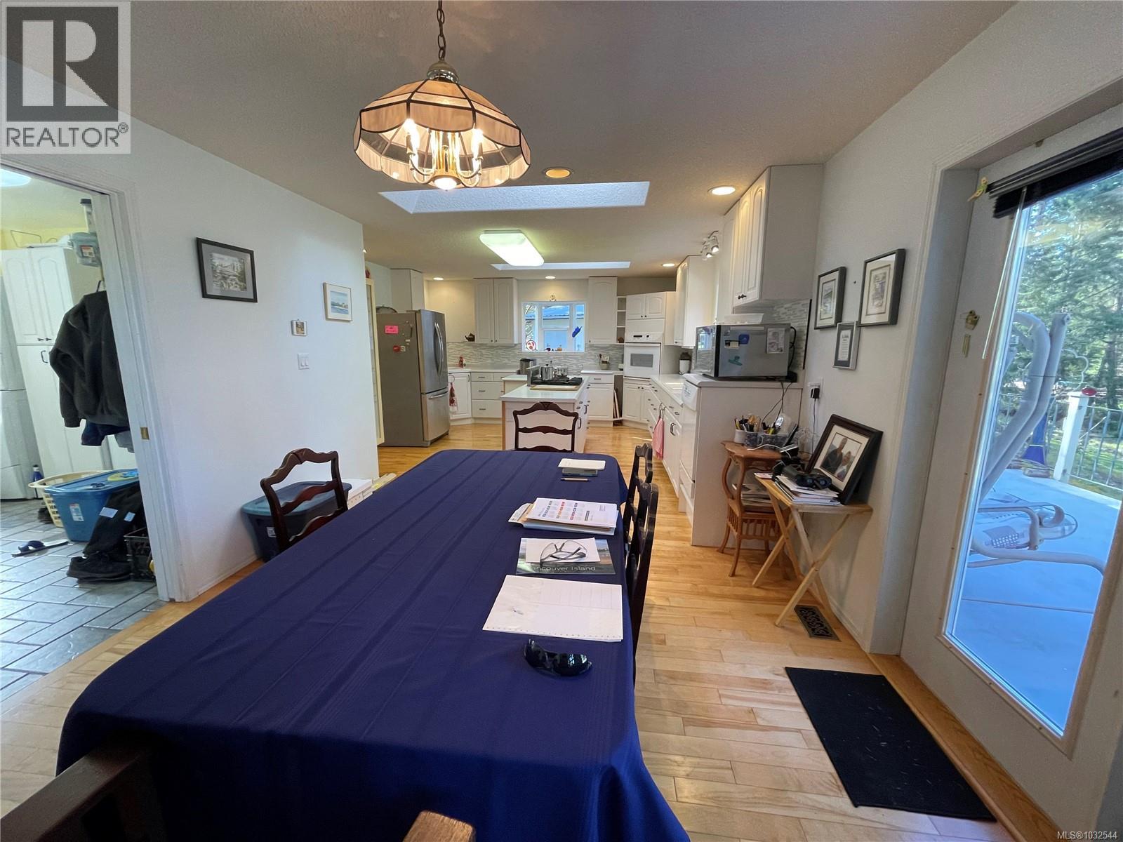 873 Driftwood Dr - 34