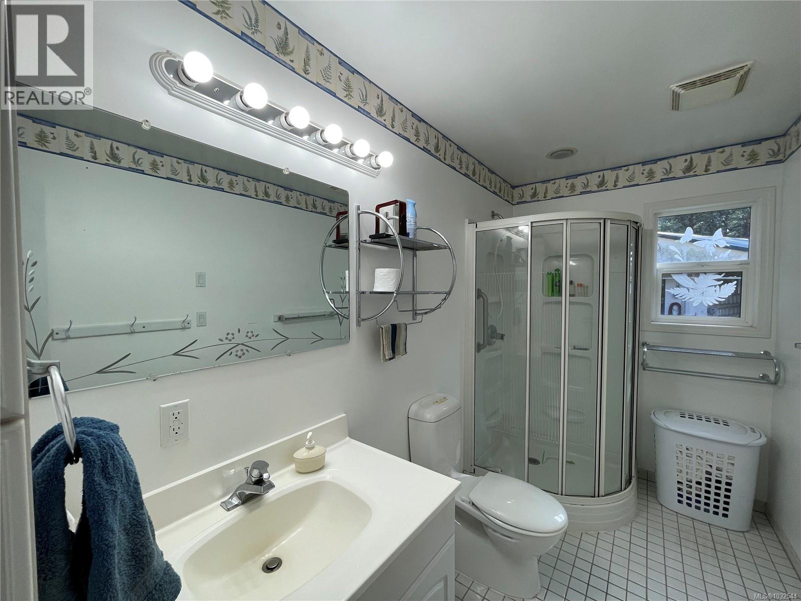 873 Driftwood Dr - 45