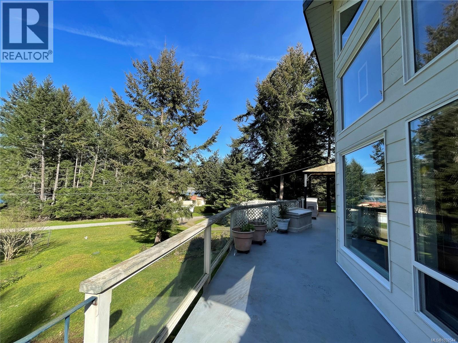 873 Driftwood Dr - 58