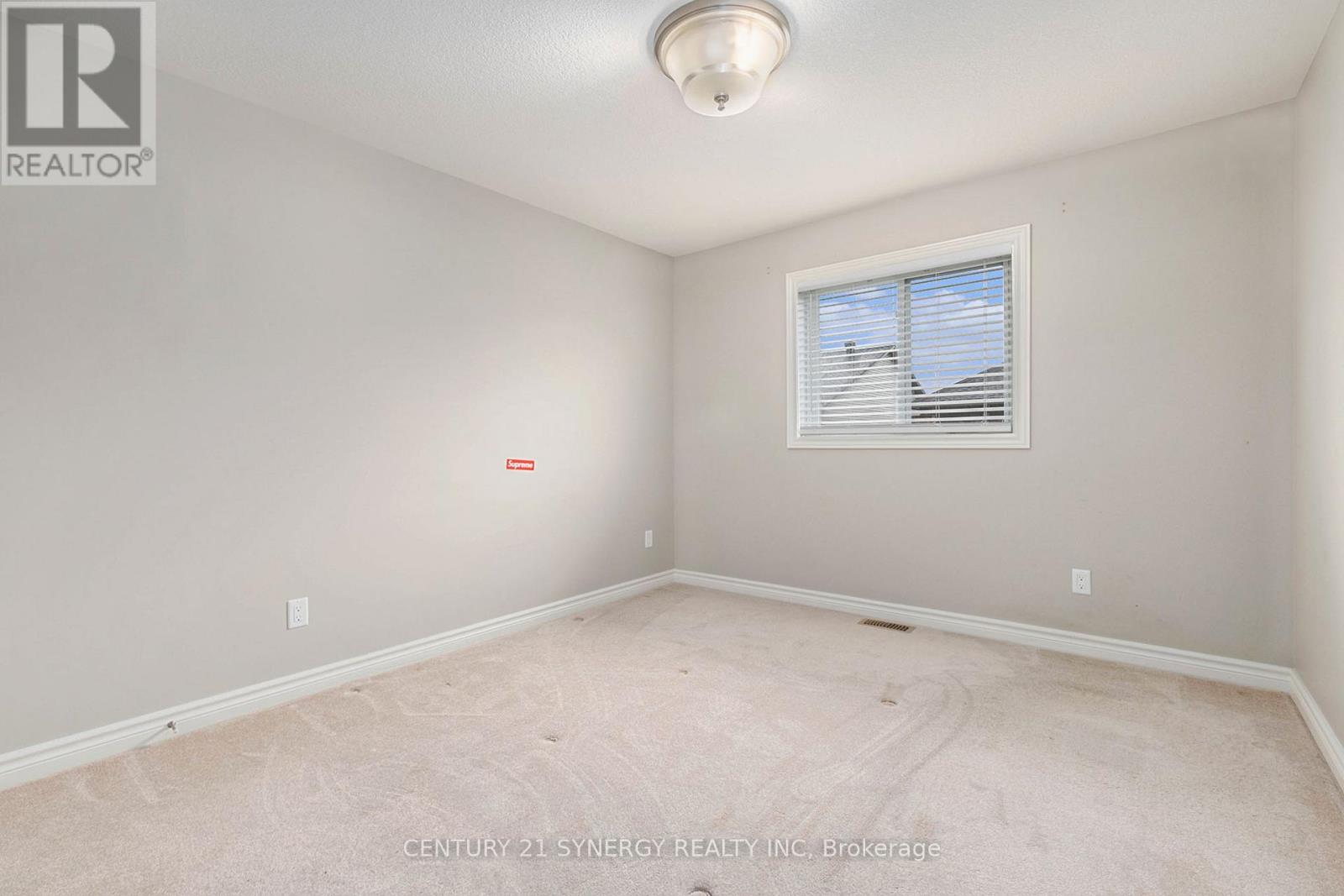 457 HONEYBORNE STREET — photo 19