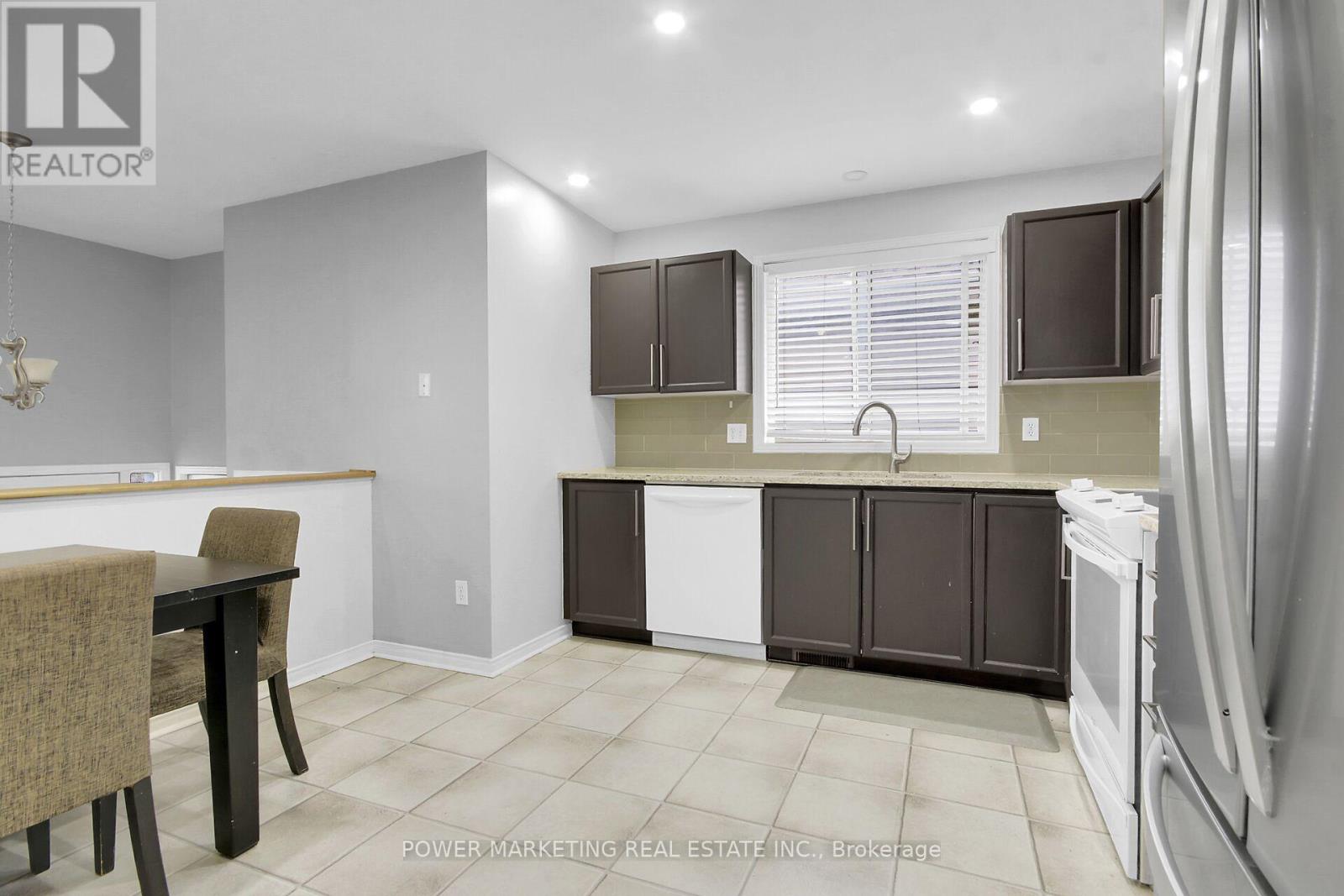 181 MOUNTSHANNON DRIVE — photo 14