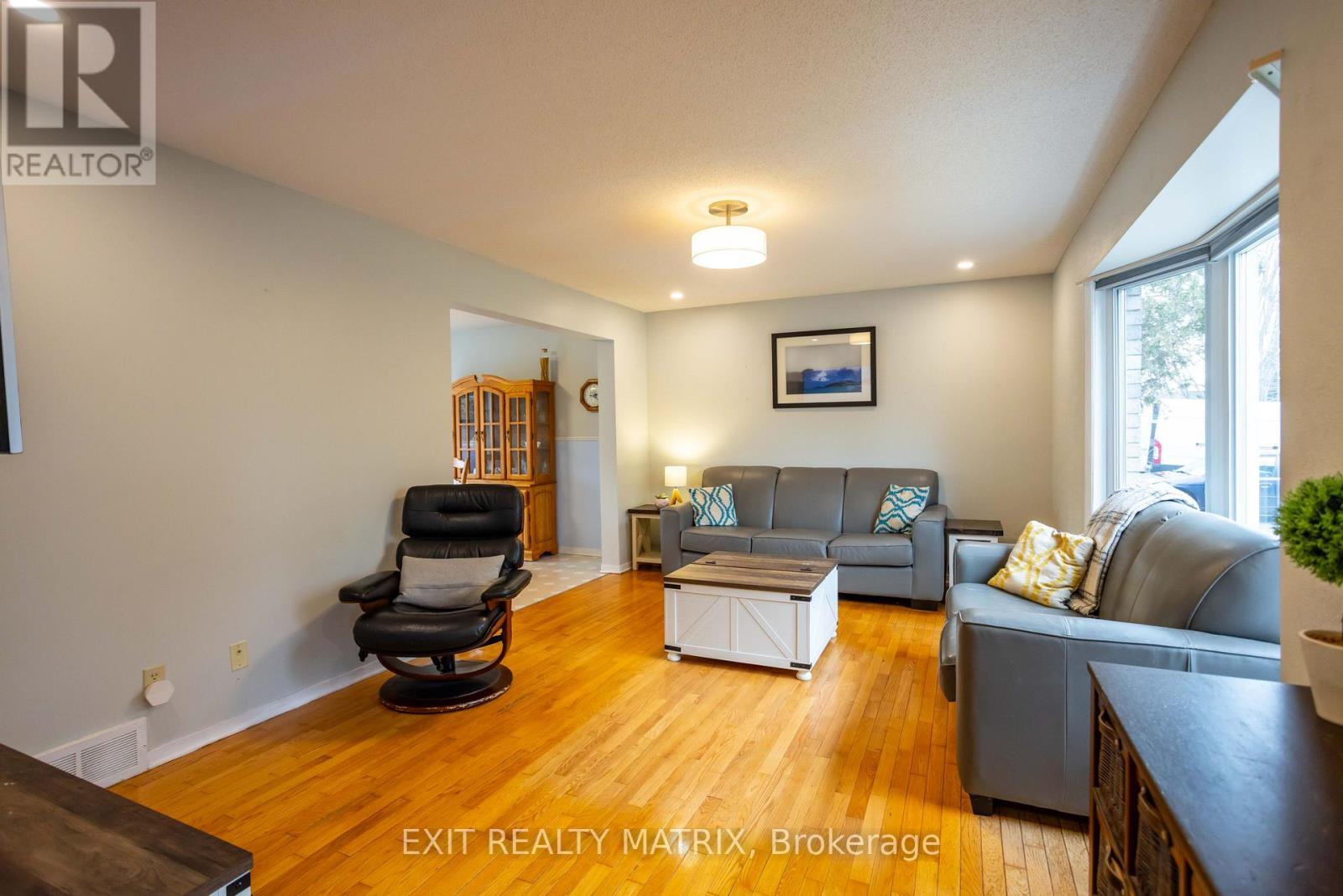95 CASTLEBEAU STREET - 6