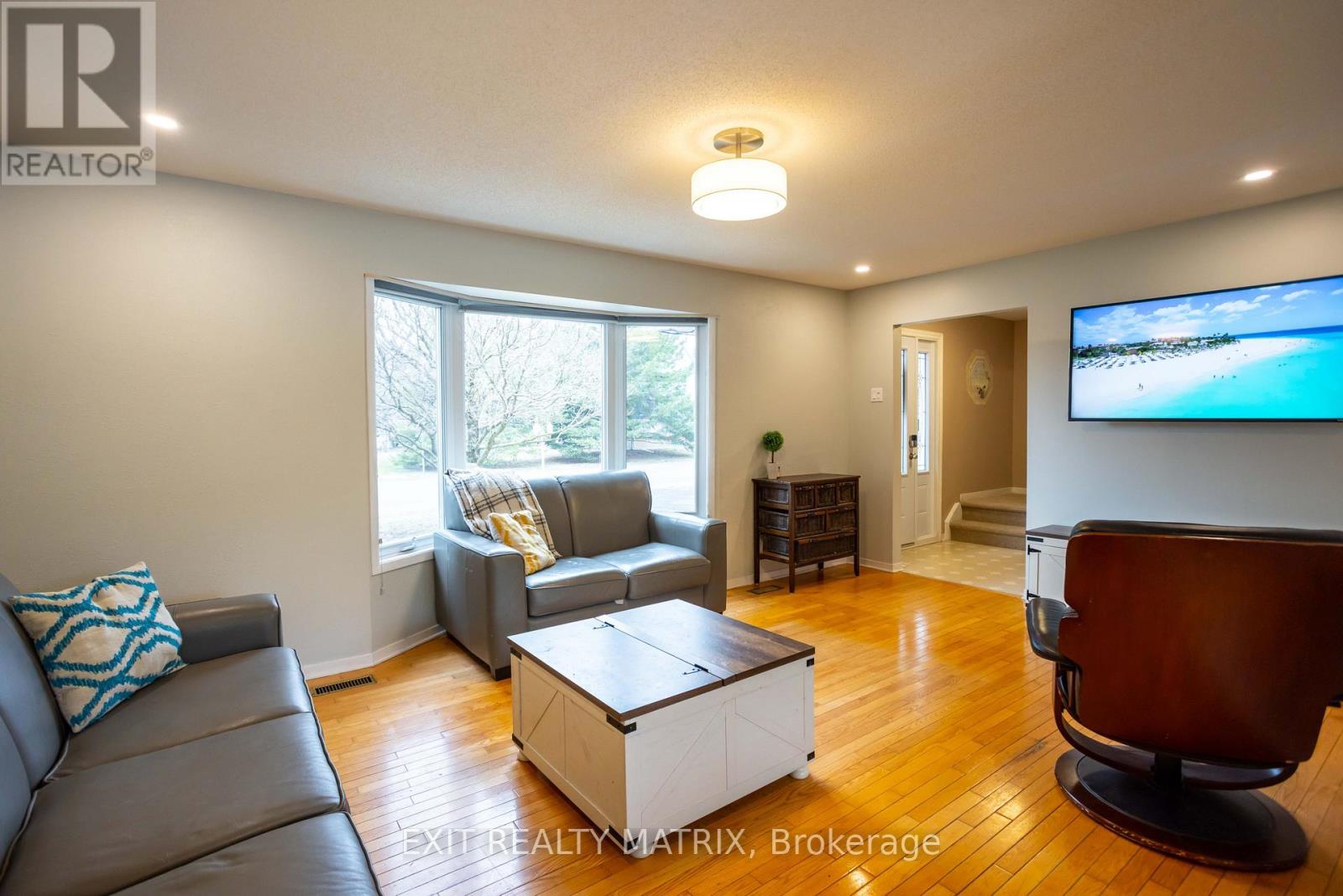 95 CASTLEBEAU STREET - 7