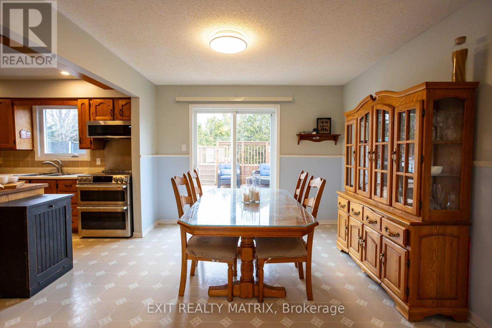 95 CASTLEBEAU STREET - 8