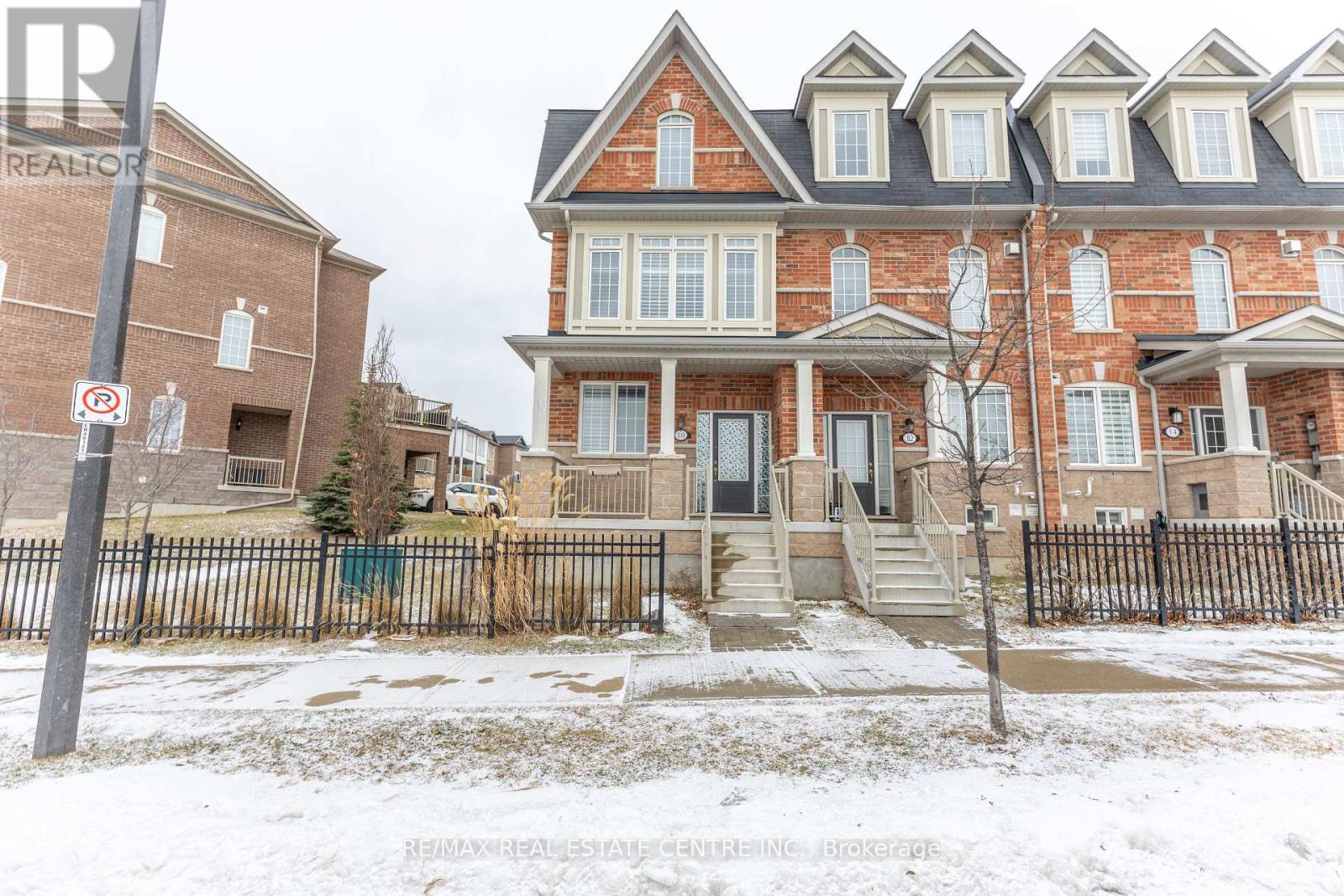 10 HARPER HILL DRIVE