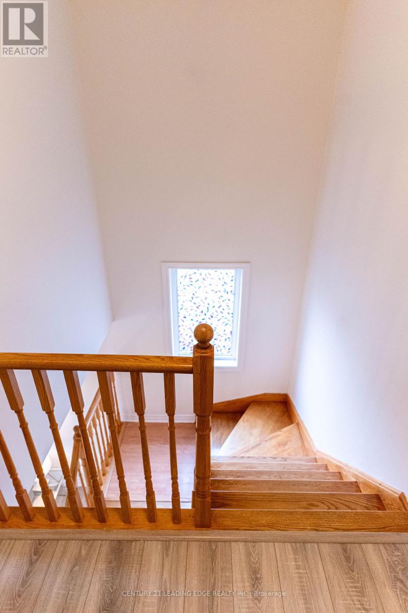 27 MANTZ CRESCENT — photo 9