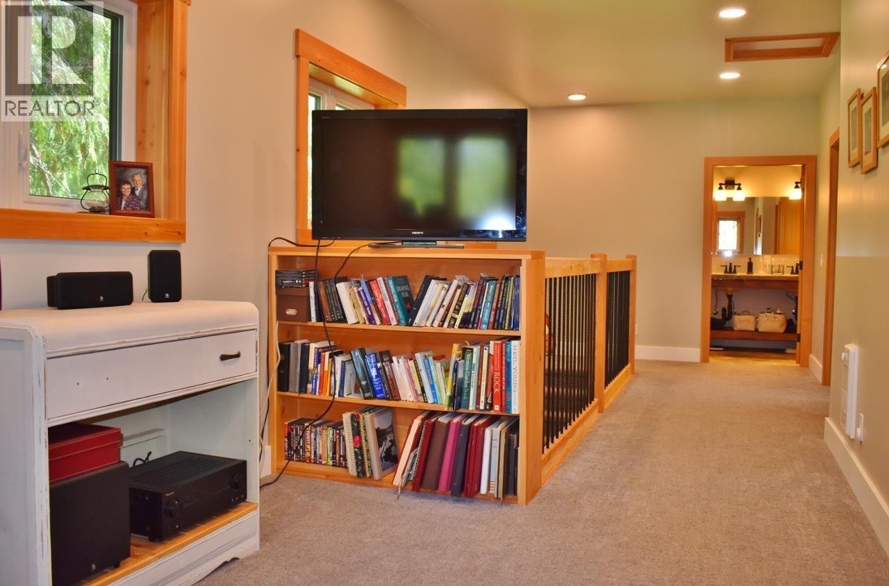 4820 QUESNEL FORKS ROAD - 27