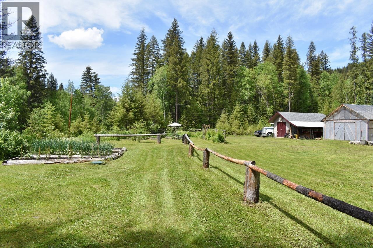 4820 QUESNEL FORKS ROAD - 31