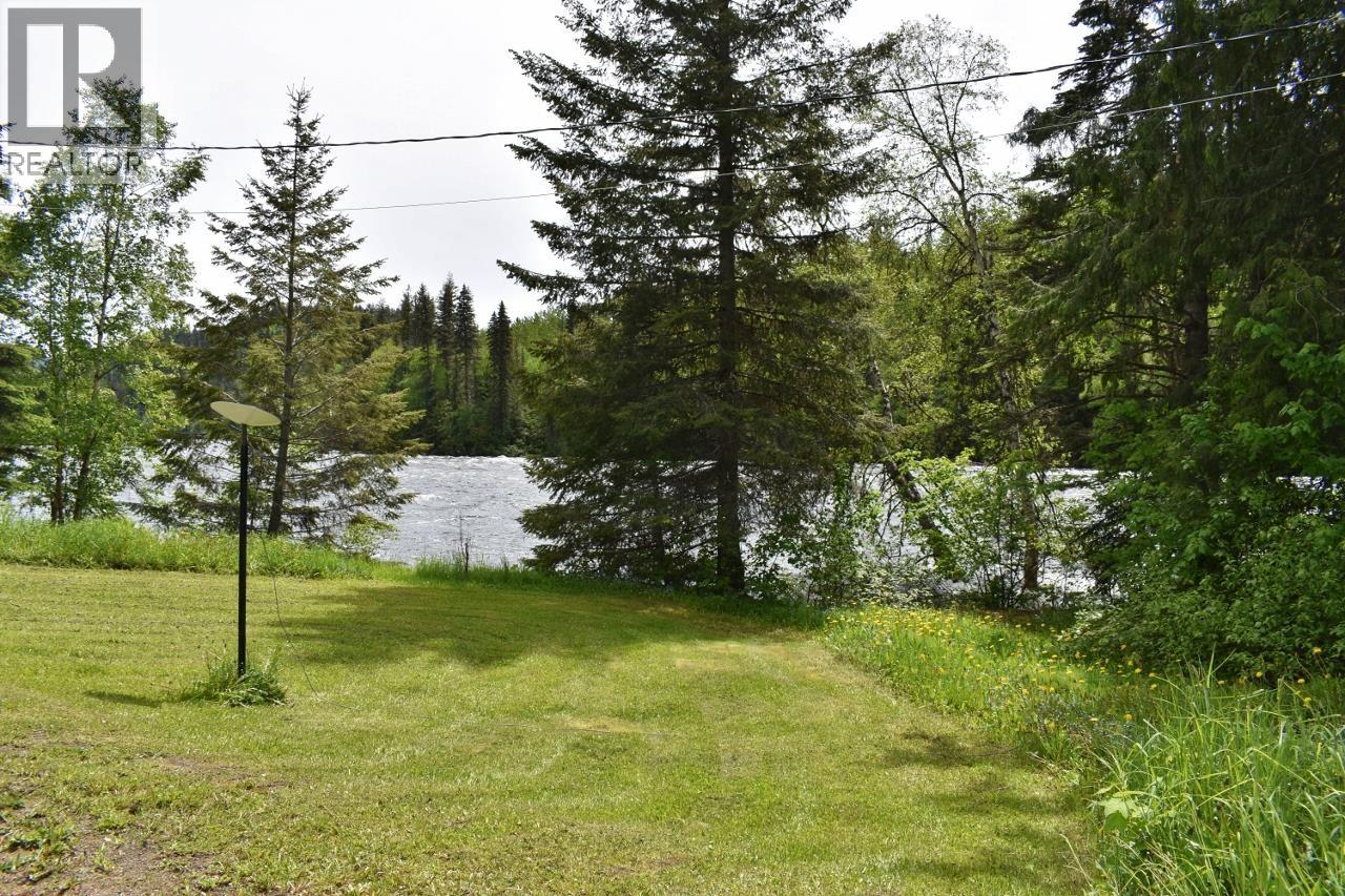 4820 QUESNEL FORKS ROAD - 37