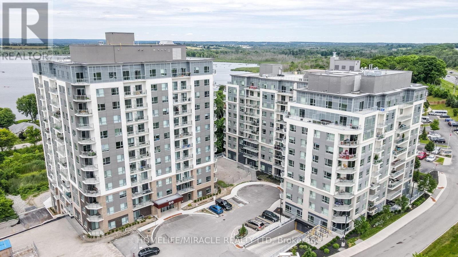 #501 58 LAKESIDE TERRACE - 38