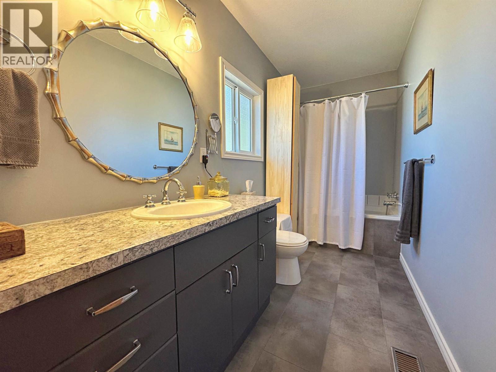 6982 INMAN ROAD - 8