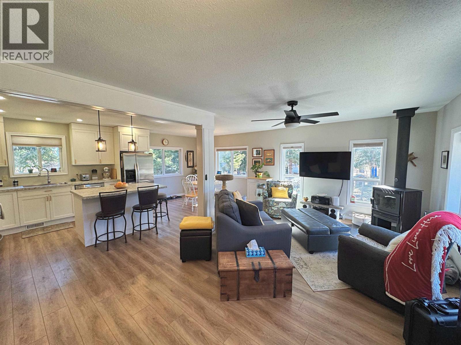 6982 INMAN ROAD - 6
