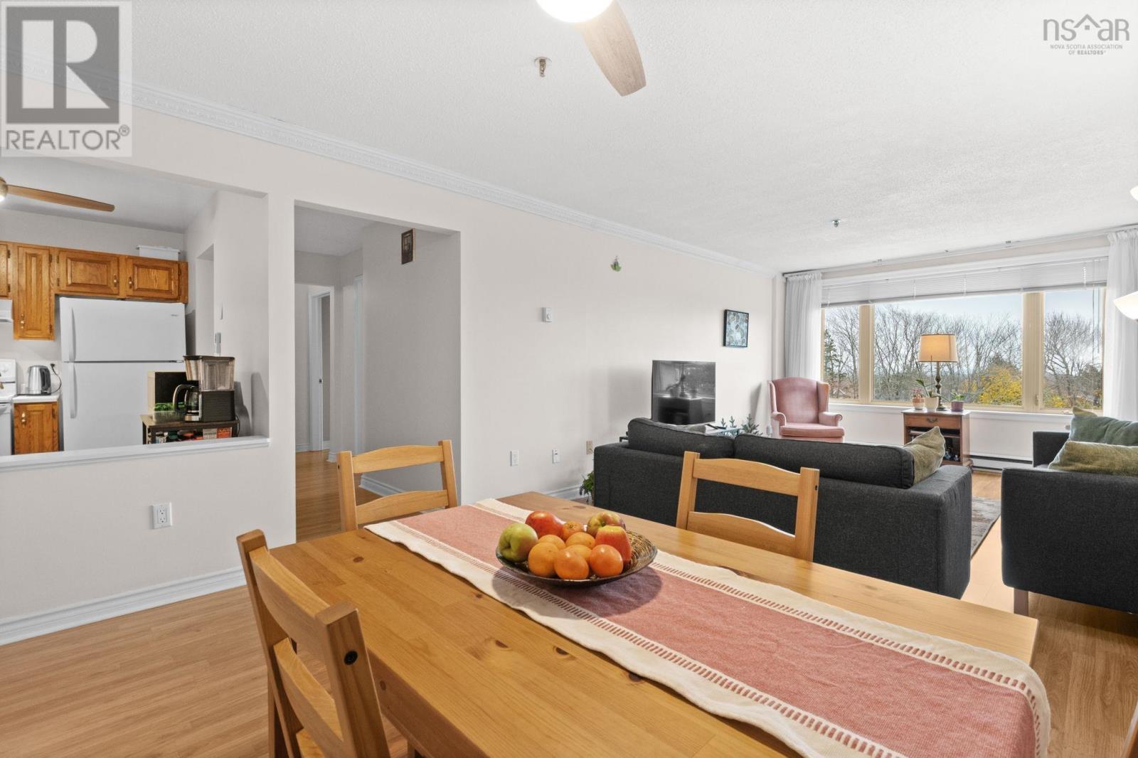 Property 18 of 50 of 403 64 Cumberland Drive