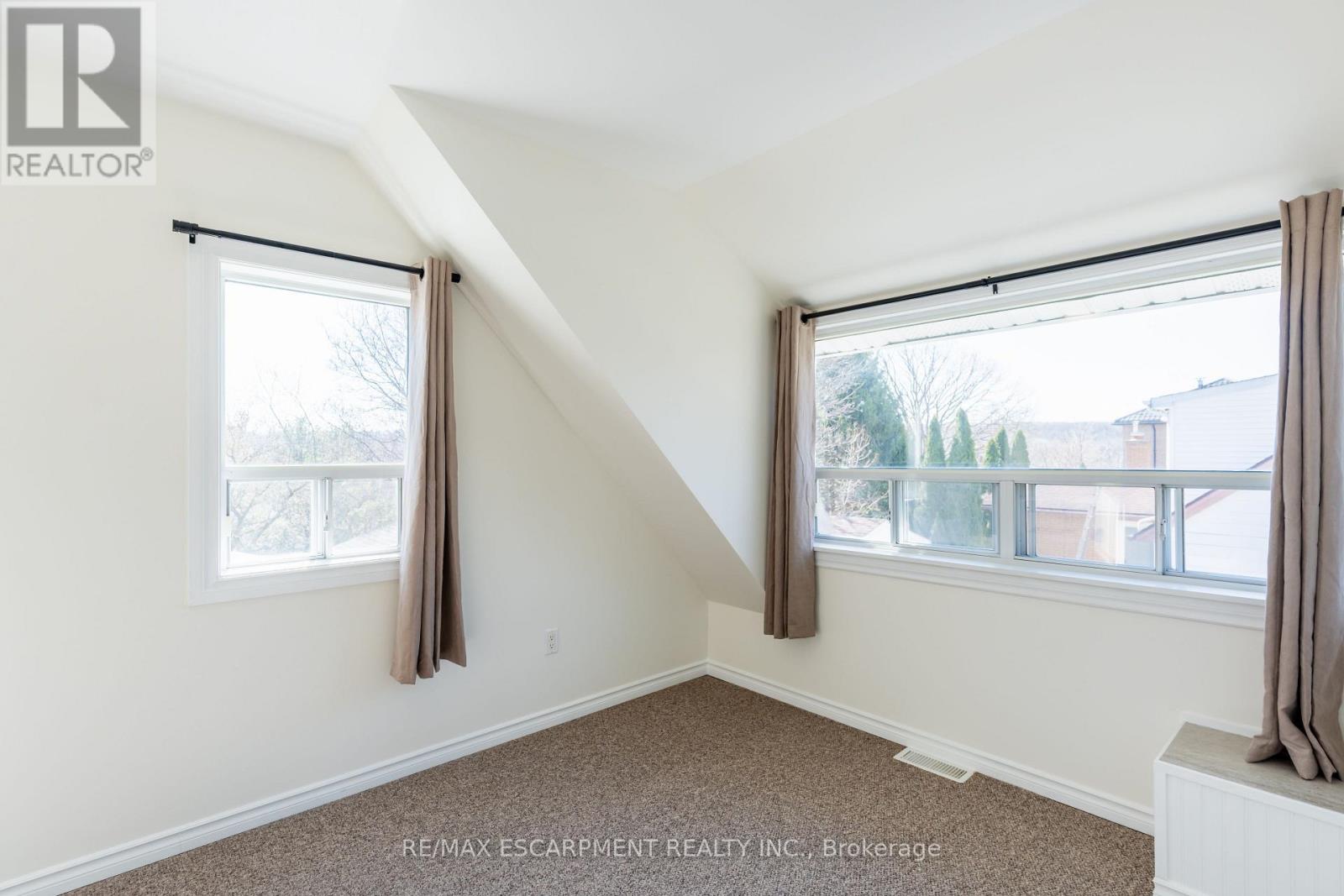 621 ROSSEAU ROAD — photo 25