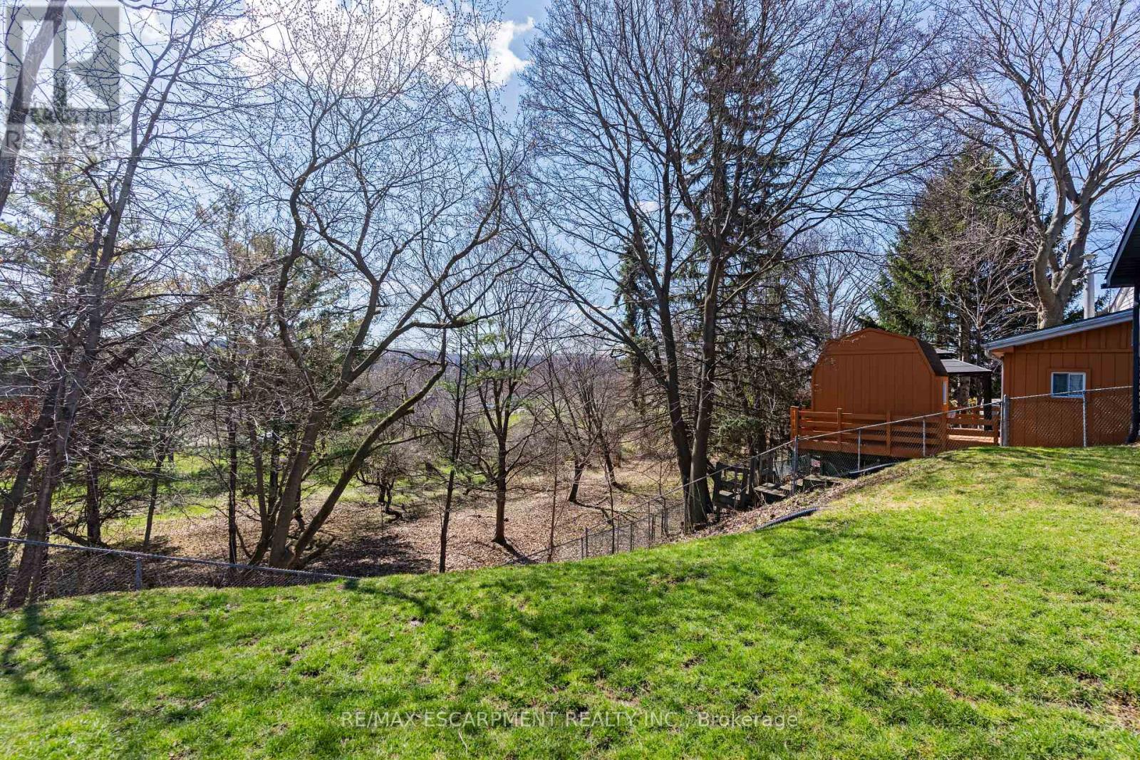 621 ROSSEAU ROAD — photo 41