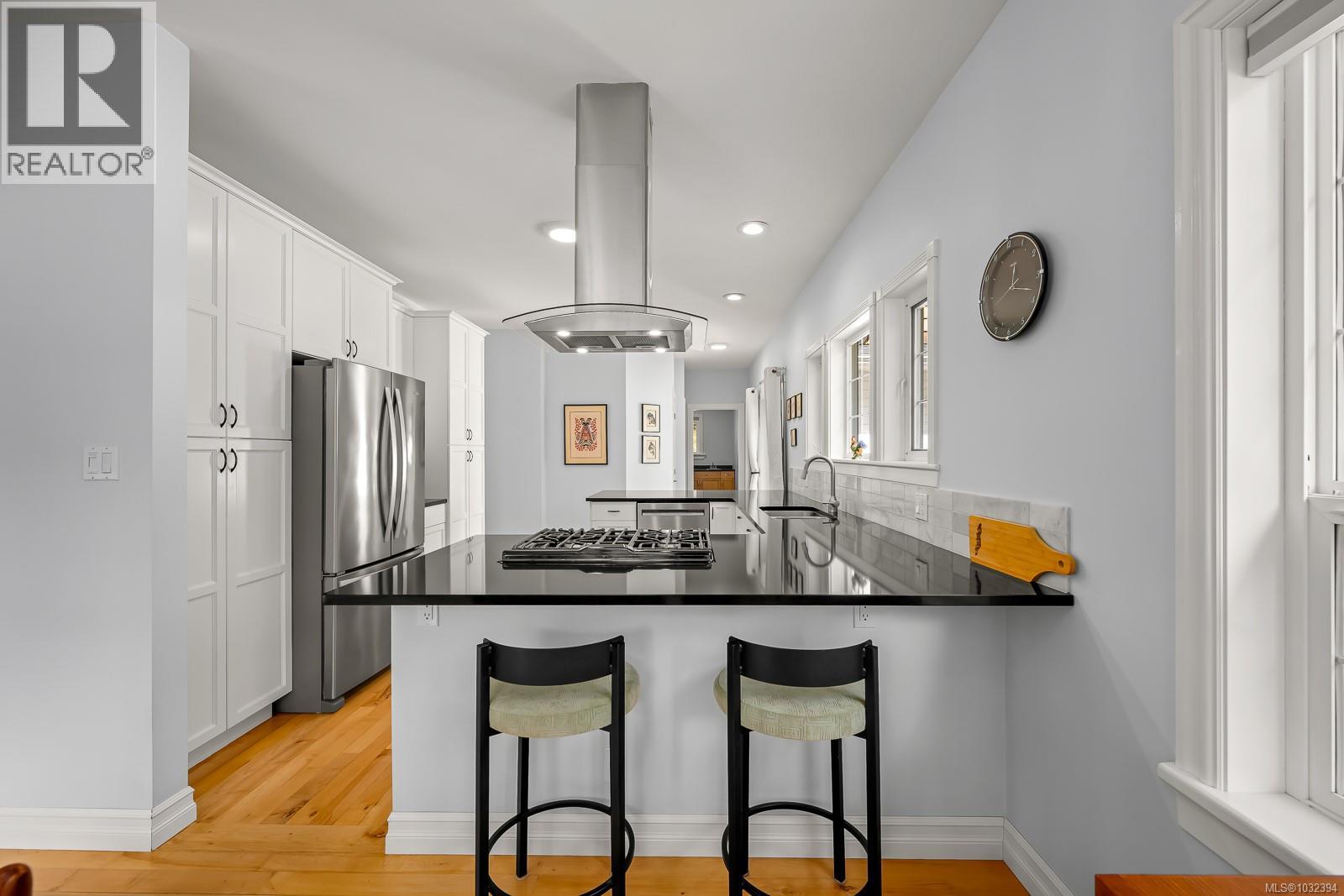 2300 WAVELAND RD - 12