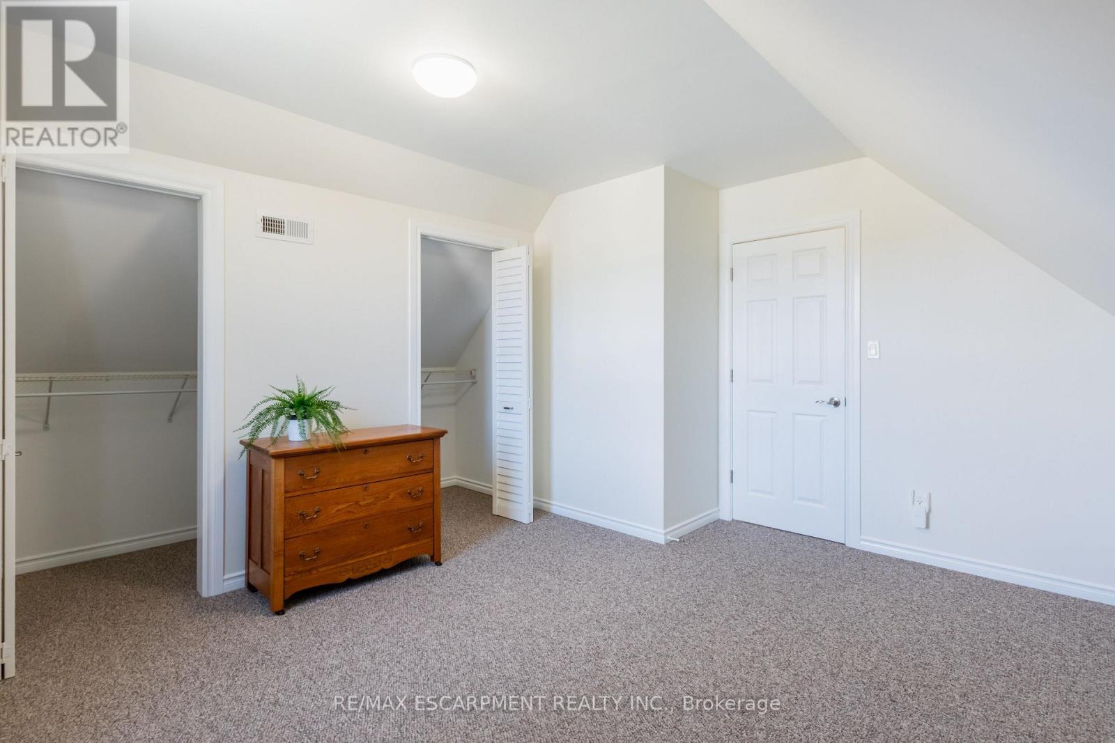 621 ROSSEAU ROAD — photo 24