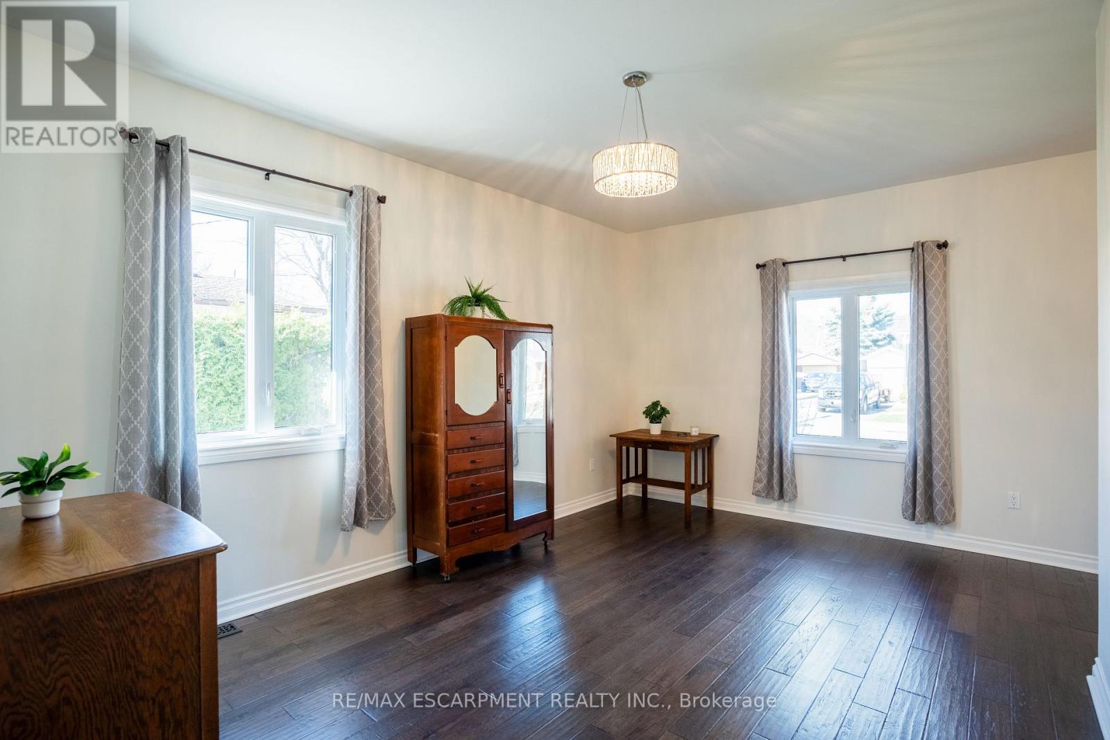 621 ROSSEAU ROAD — photo 5