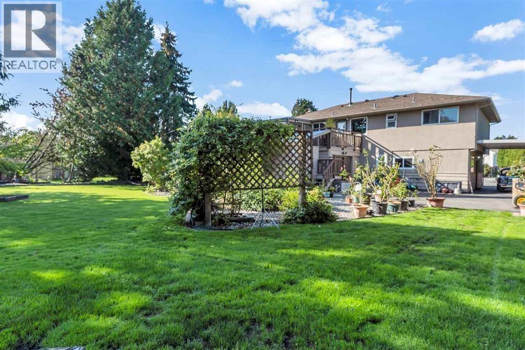 5882 51 Avenue, Delta