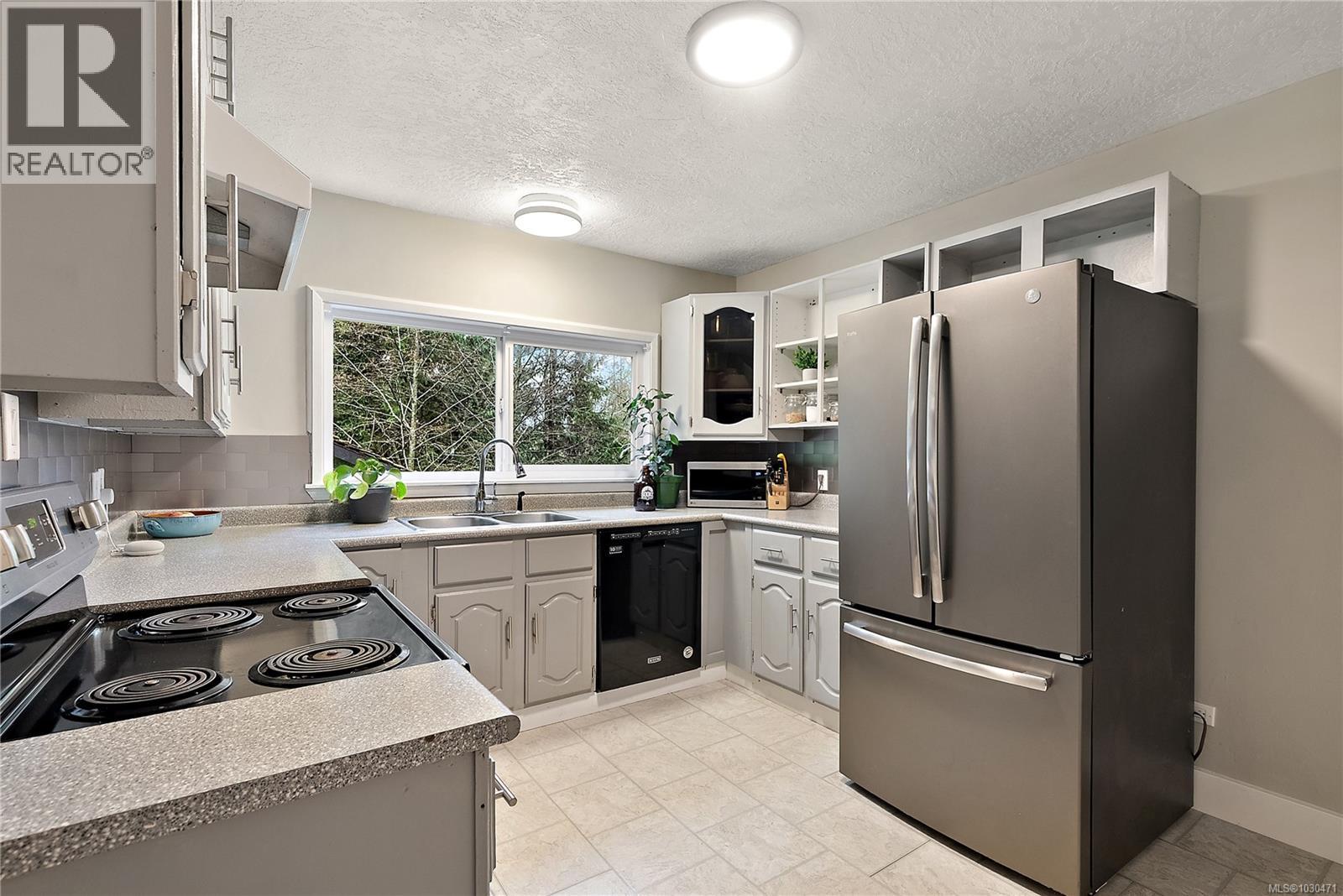 6909 Grant Rd W - 14