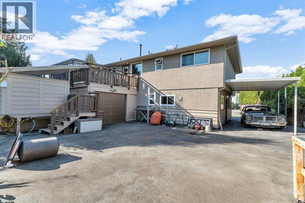 5882 51 Avenue, Delta