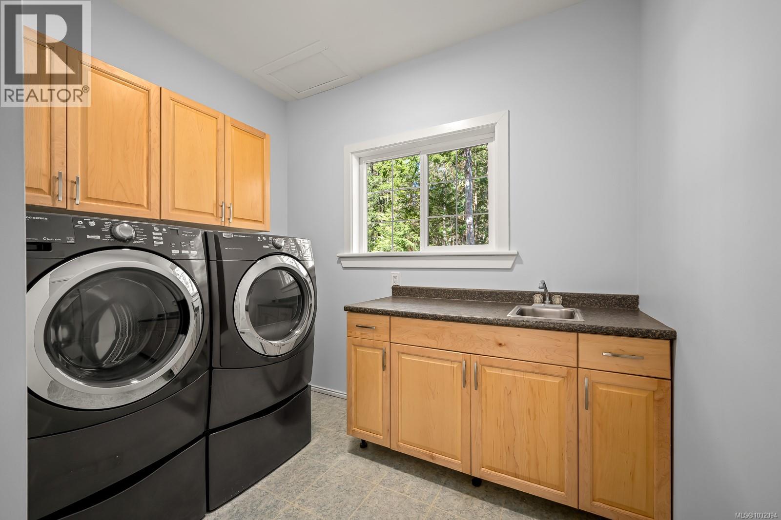 2300 WAVELAND RD - 32