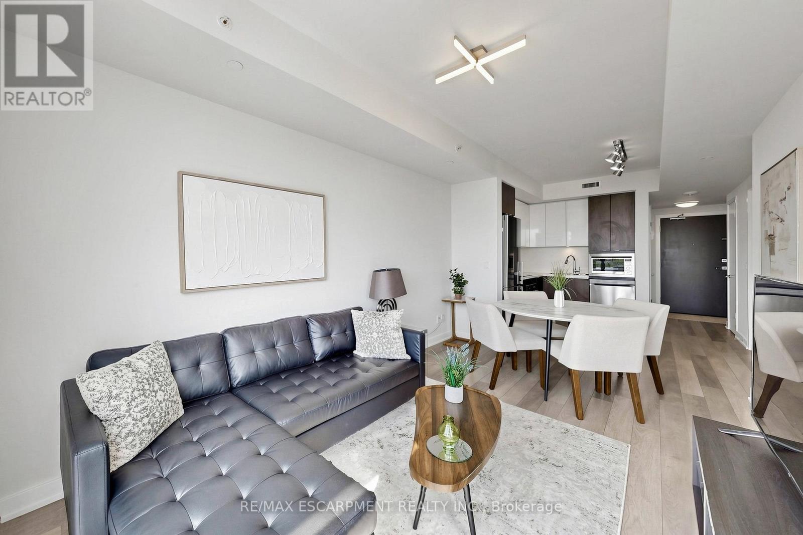 #D619 5220 DUNDAS STREET - 10