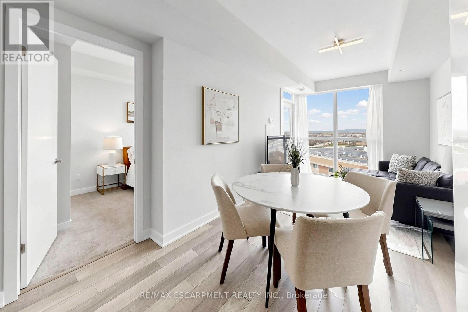 #D619 5220 DUNDAS STREET - 15