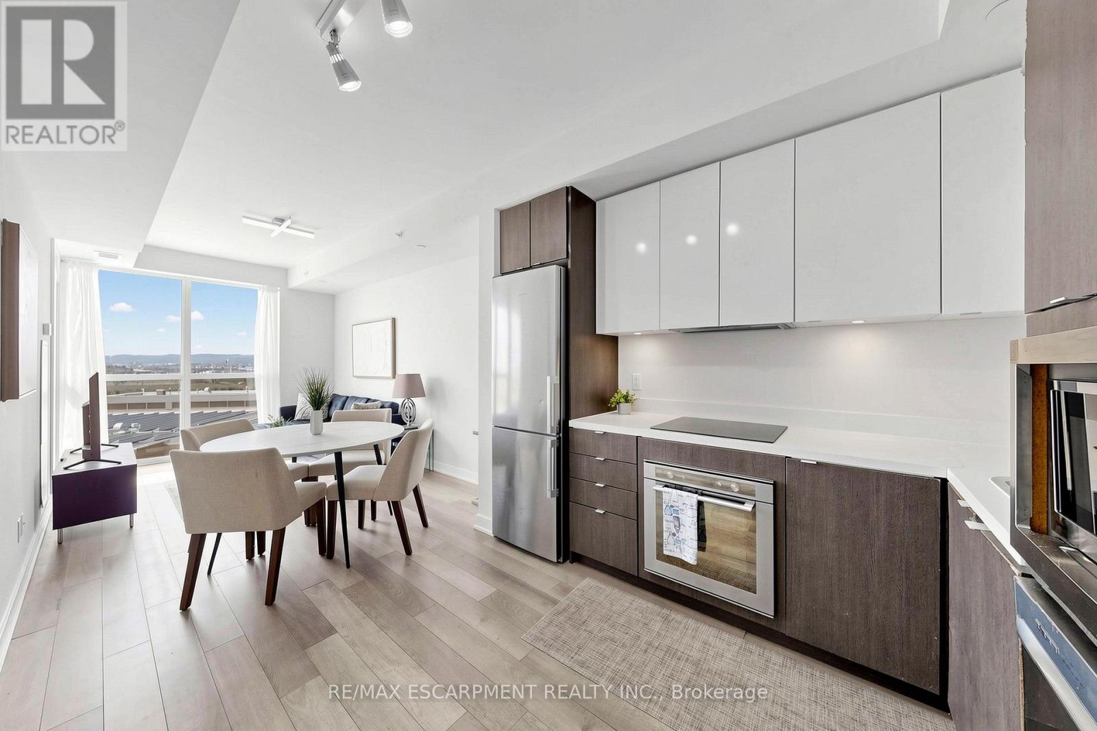 #D619 5220 DUNDAS STREET - 8