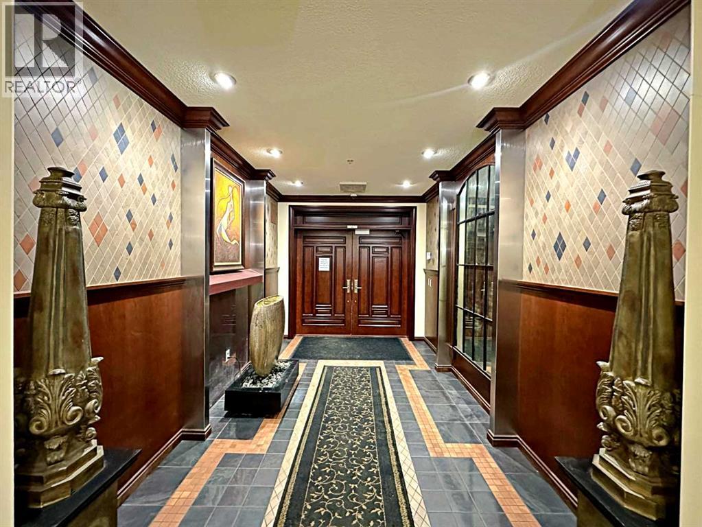 10110 Fraser Avenue, Fort McMurray